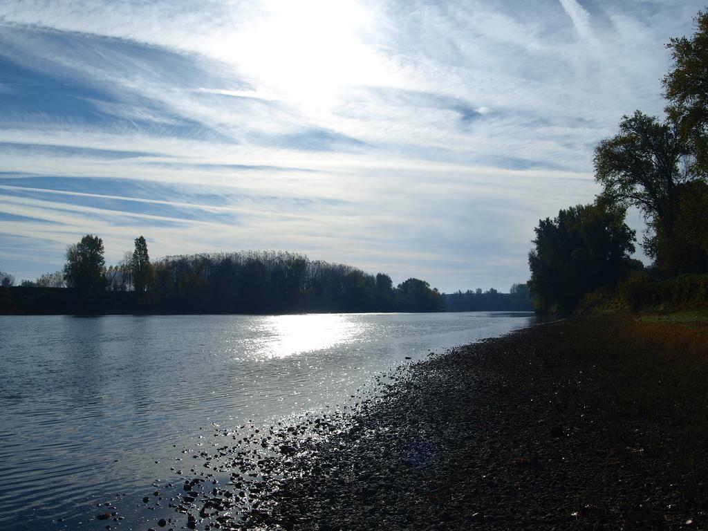 Gîte Au Jardin Meilhan-sur-Garonne Extérieur photo